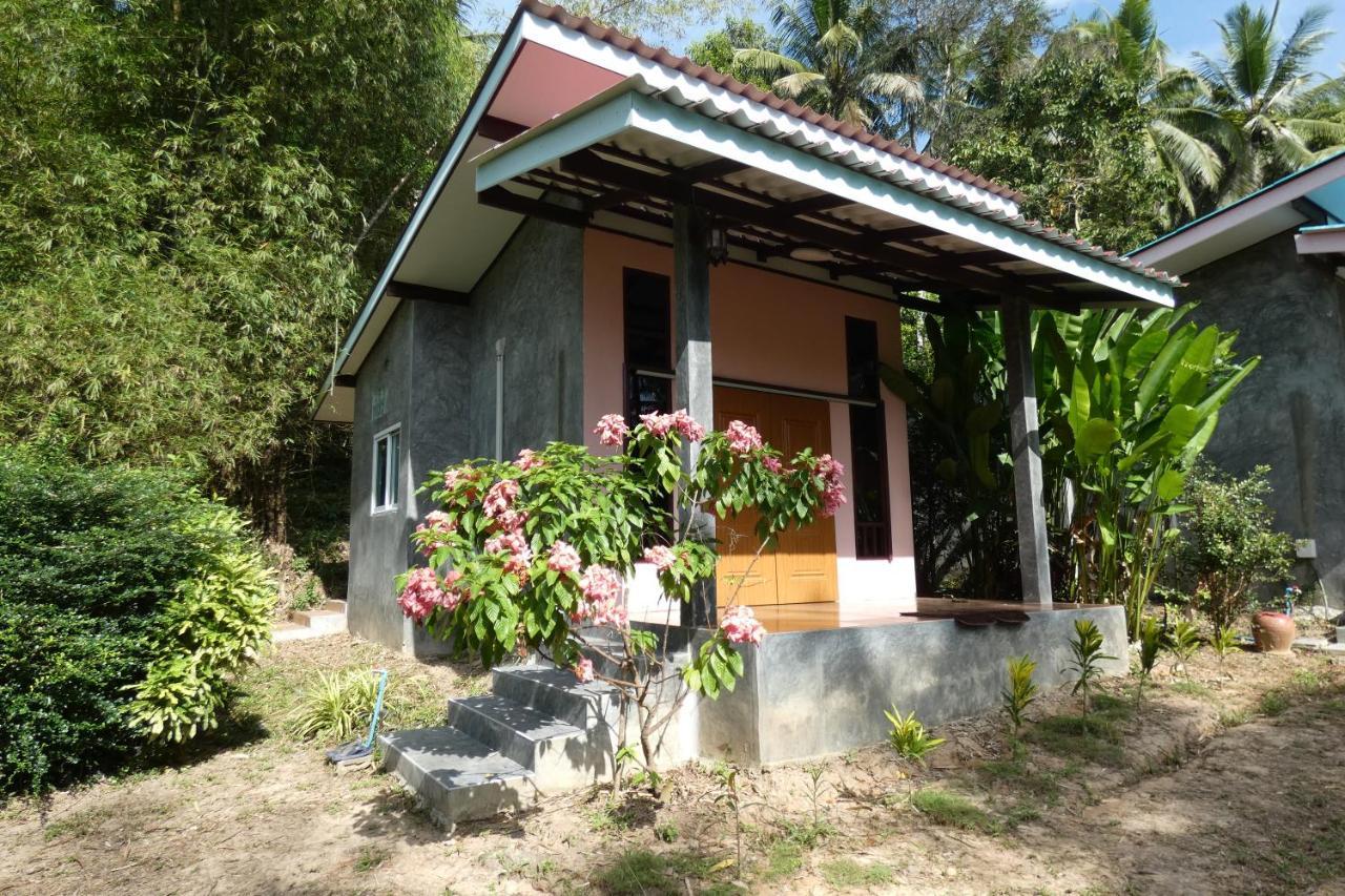 Chom Suan Homestay Ko Kut Екстер'єр фото