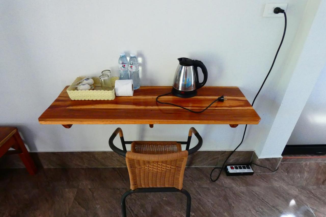 Chom Suan Homestay Ko Kut Екстер'єр фото