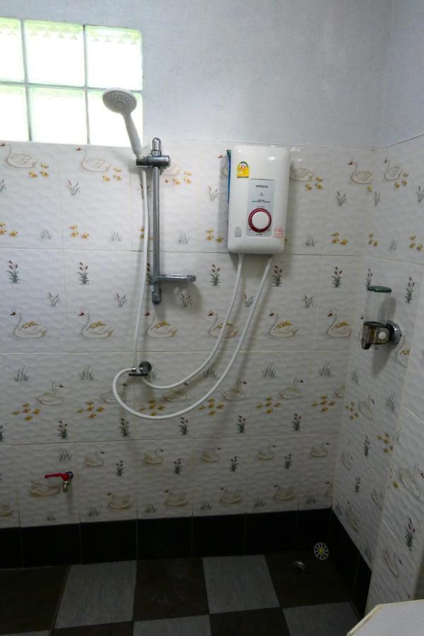 Chom Suan Homestay Ko Kut Екстер'єр фото